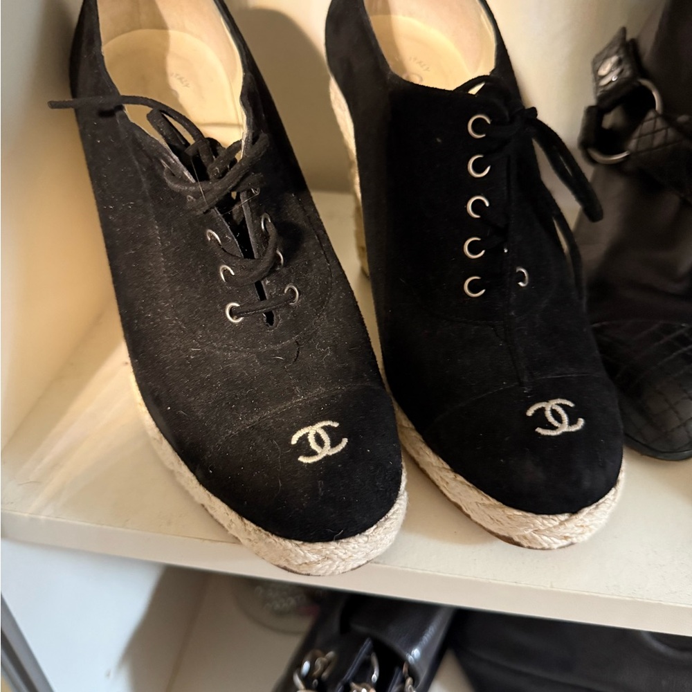 CHANEL Black Lace-Up Espadrilles